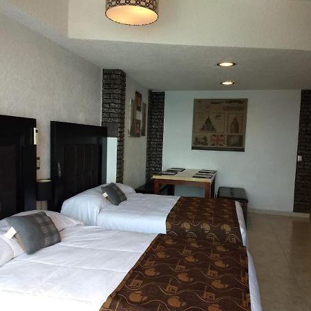 Suite En Torres Gemelas A Pie De Playa 611 阿卡普尔科 外观 照片