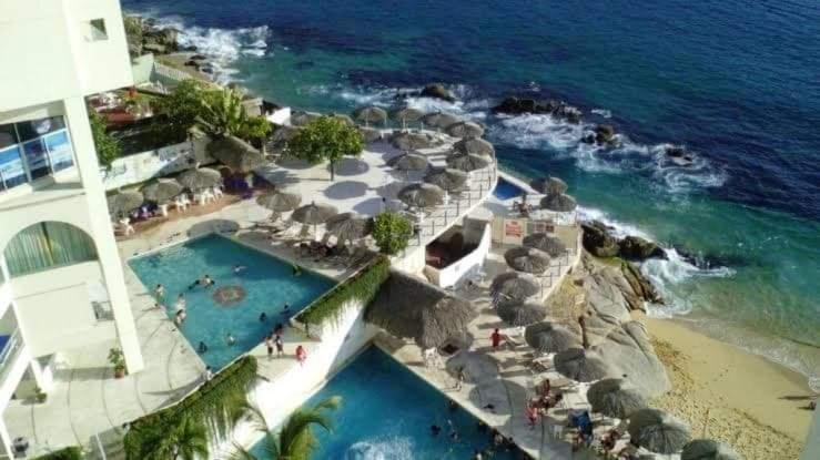 Suite En Torres Gemelas A Pie De Playa 611 阿卡普尔科 外观 照片