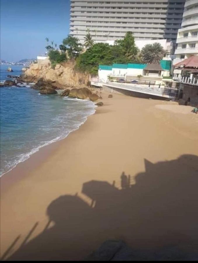Suite En Torres Gemelas A Pie De Playa 611 阿卡普尔科 外观 照片