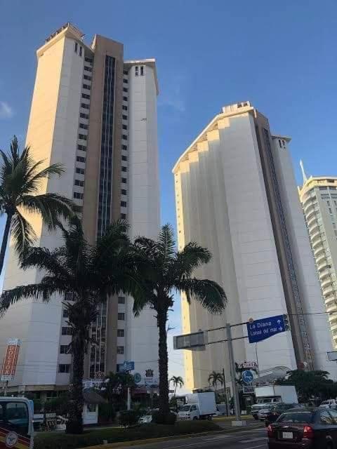 Suite En Torres Gemelas A Pie De Playa 611 阿卡普尔科 外观 照片